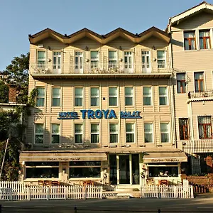 Troya Balat Otel