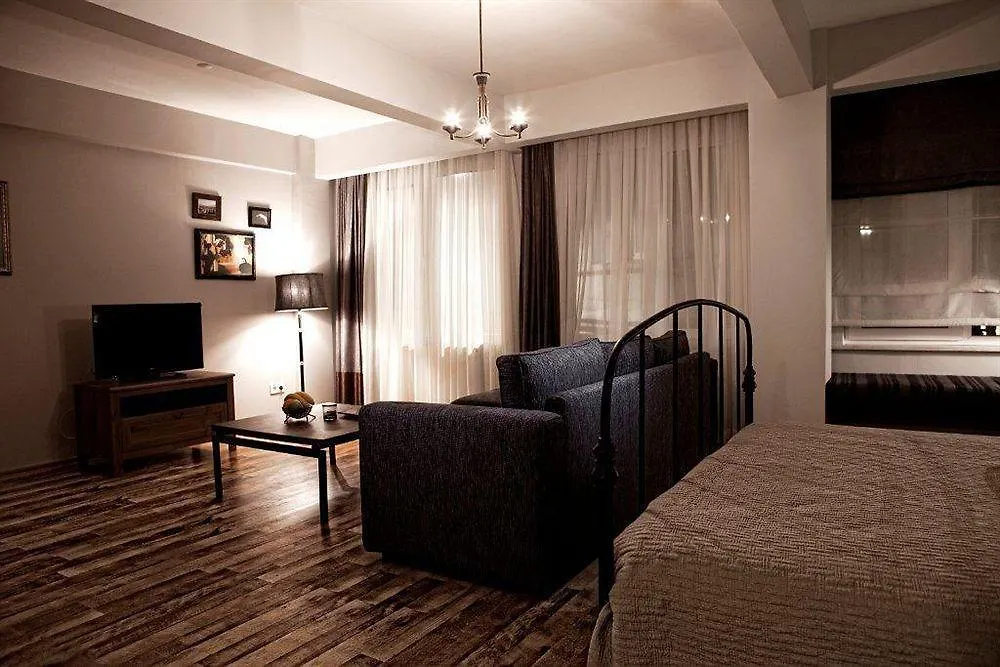 212 Istanbul Suites