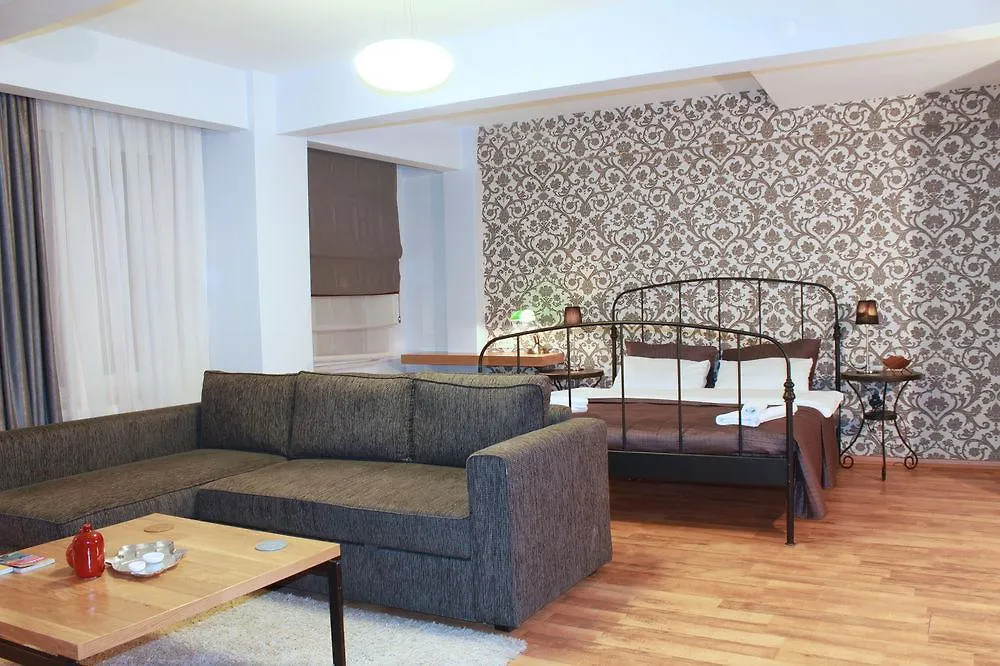 212 Istanbul Suites Aparthotel